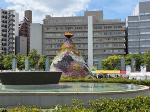 花の塔　噴水
